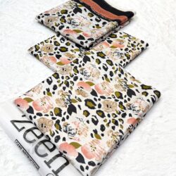 Zeen Unstitched 3-Piece Printed Lawn Suit – Design 09