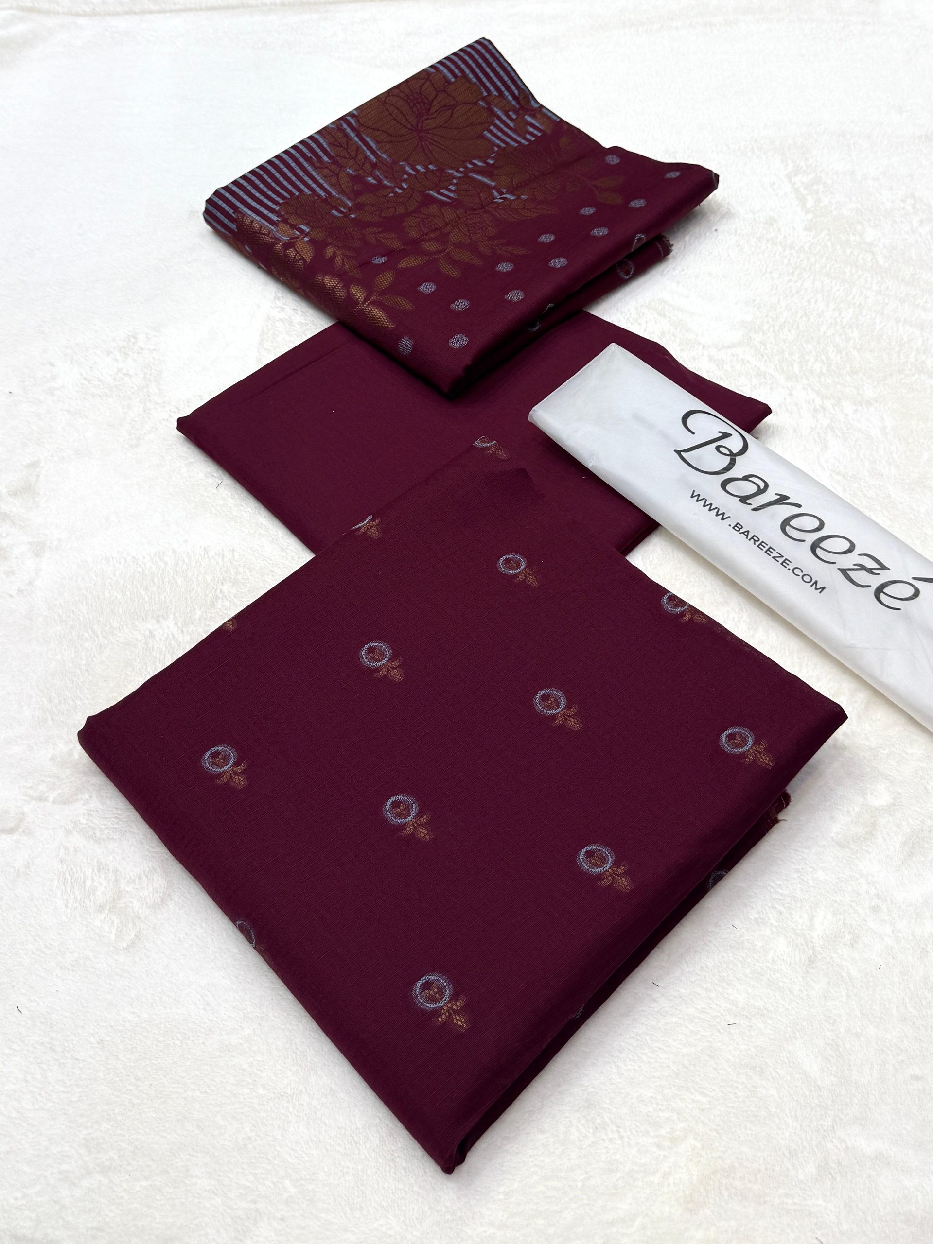 Bareeza Jacquard Lawn 3-Piece Suit - Image 3