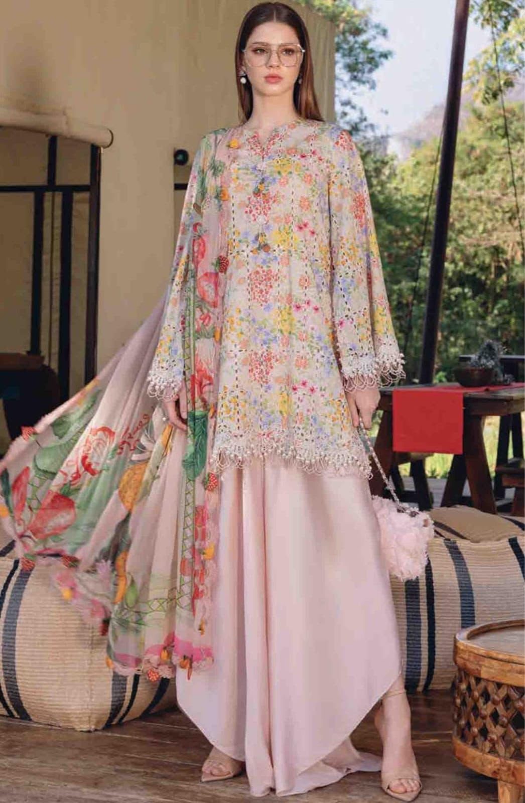 Maria B Digital Printed Lawn 3-Piece Suit – Pink Floral