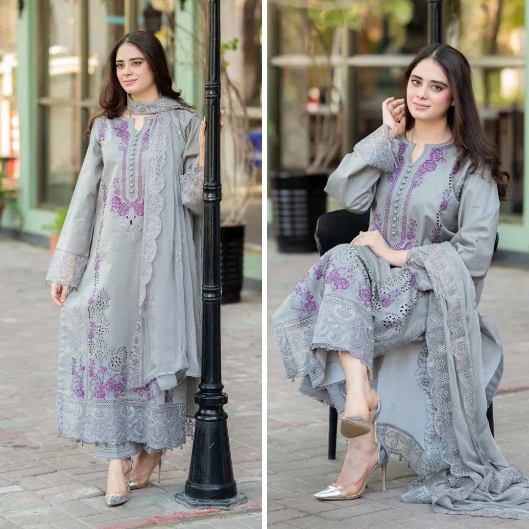 Mushq Embroidered Lawn 3-Piece Suit – Grey