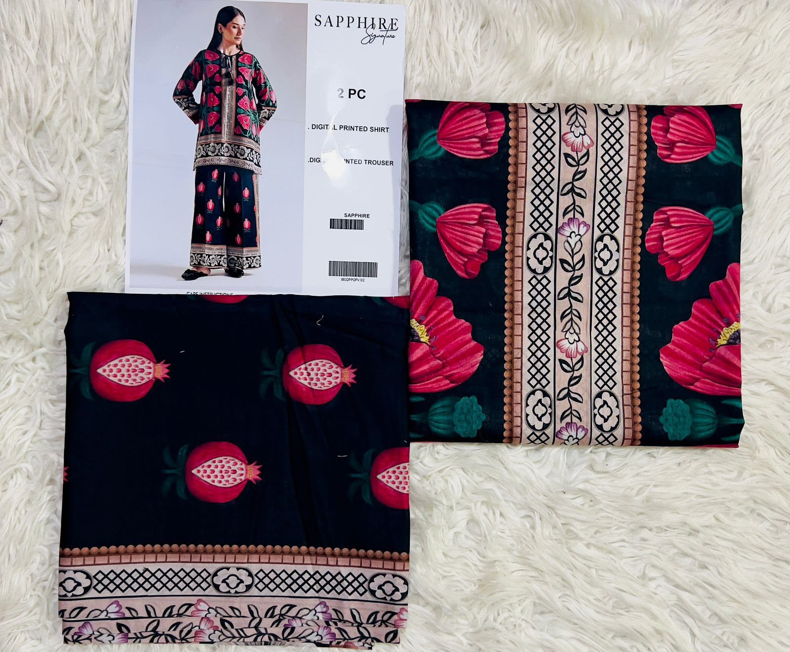 Sapphire Digital Printed Lawn 2-Piece Suit - Image 27