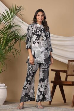 Sapphire Digital Printed Lawn 2-Piece Suit